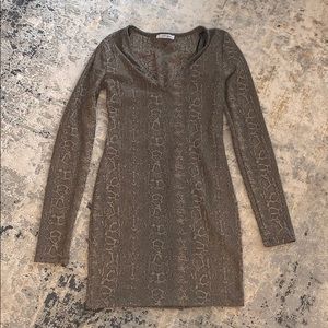 Zara long sleeve snakeskin dress size small
